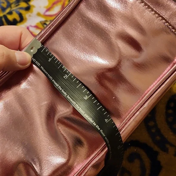 NWT Urban Outfitters Nunoo Vegan Faux Leather Metallic Shoulder Mini Bag - Picture 9 of 12